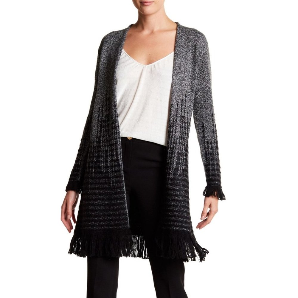 Vertigo Gradient Fringe Hem Sweater M